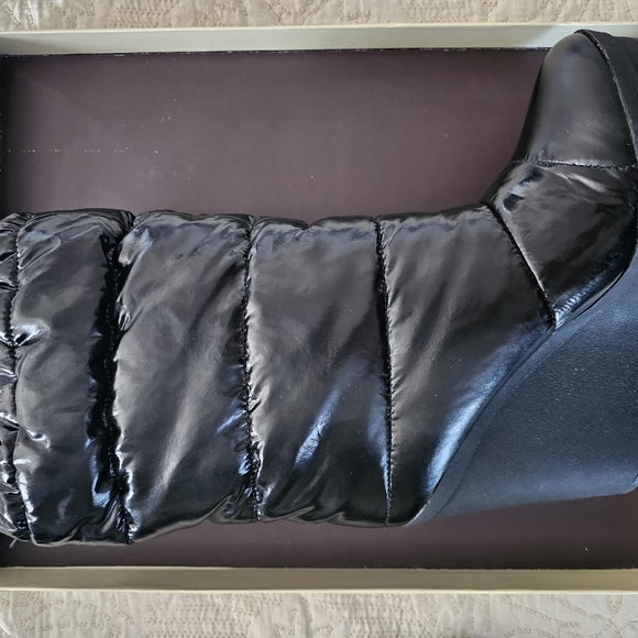 SPRING SALE PRICE DROP: COACH patent leather wedge boot - Picture 9 of 13